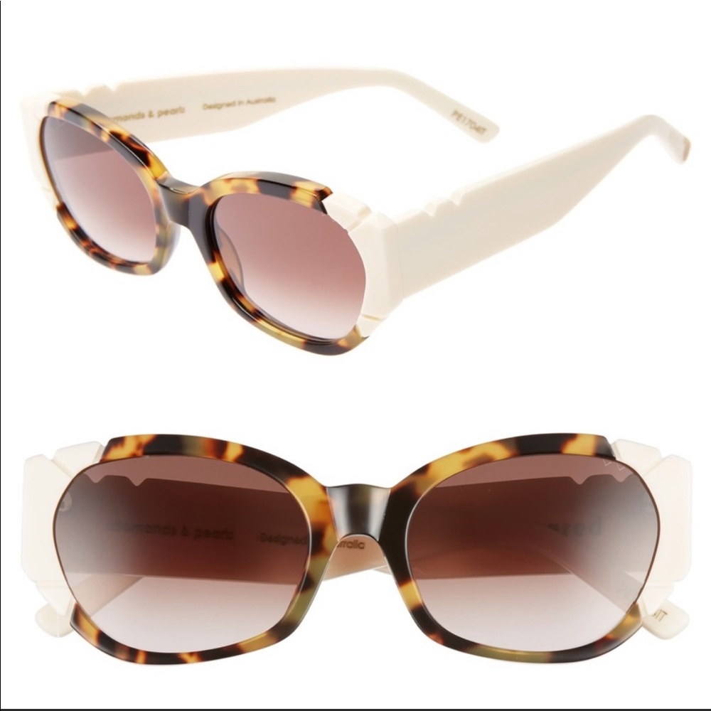 Pared Sunglasses Diamonds and Pearls